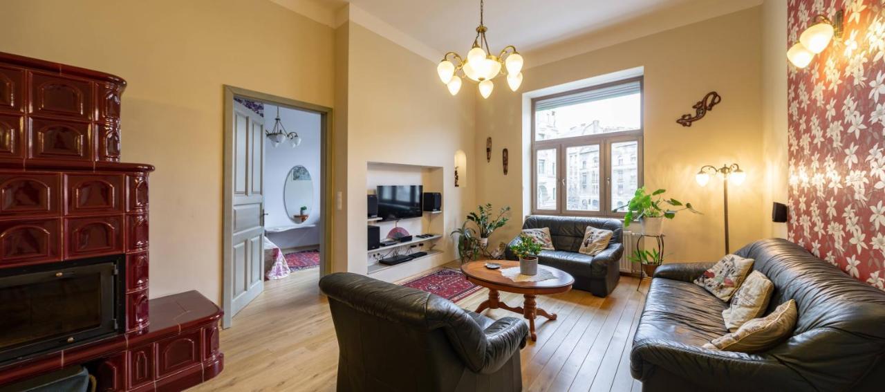 Jewel In Buda Apartment Boedapest Buitenkant foto